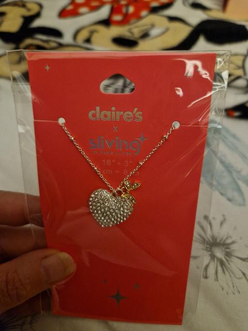 Buy & Sell Ramsgate Thanet - Photos for bn sparkly heart necklace