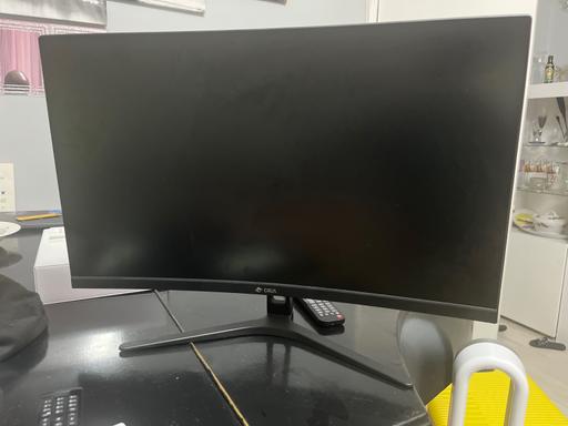 Buy & Sell Upton Park East London - Photos for CRUA 27 Inch 180 HZ 1080P Gaming Monitor