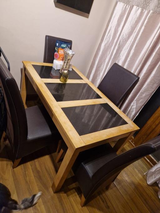 Buy & Sell Colton Leeds - Photos for table and chairs
