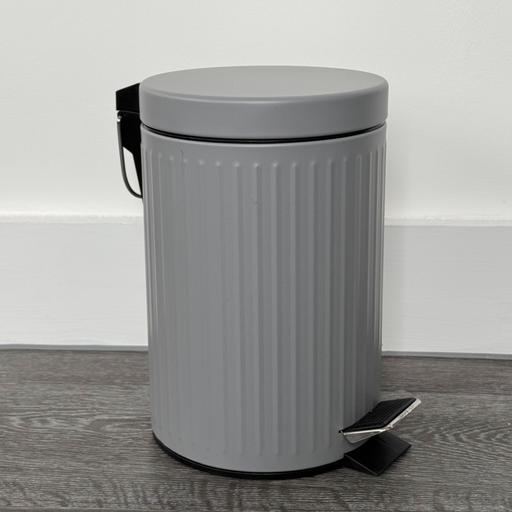 Buy & Sell Newry Newry, Mourne and Down - Photos for PEDAL BIN - 3L