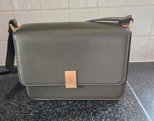Buy & Sell Woodchurch Thanet - Photos for HANDBAG (NEW LOOK)