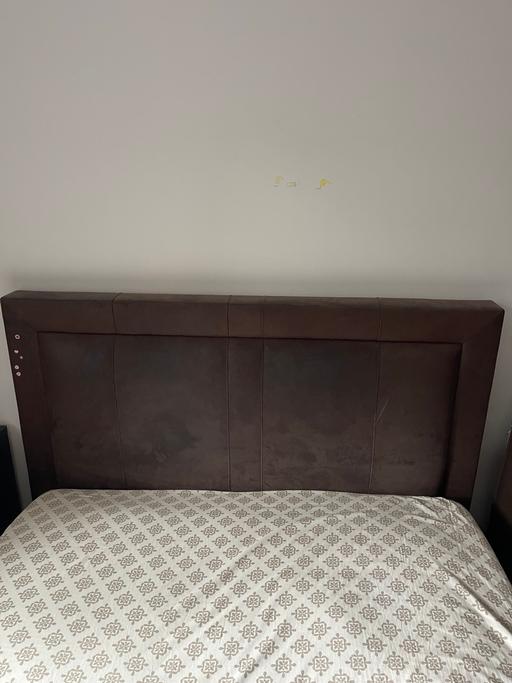 Buy & Sell Denmark Hill South East London - Photos for King size ottoman storage bed