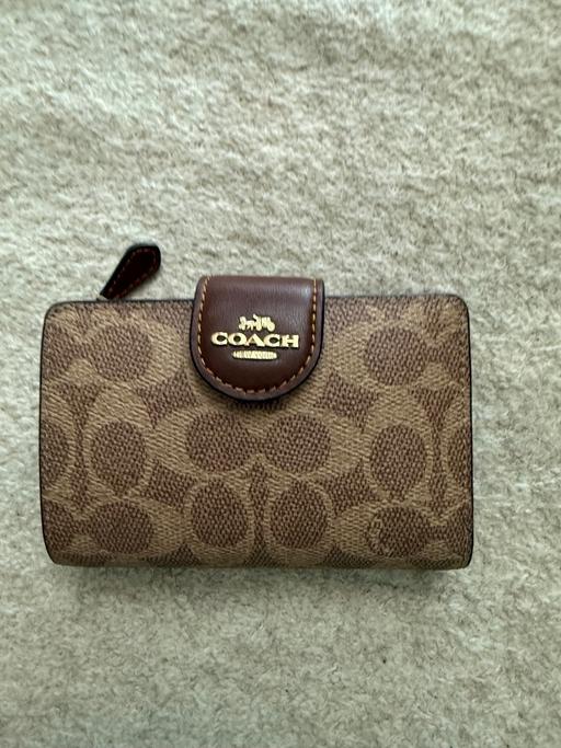 Buy & Sell Blackwall East London - Photos for Coach wallet