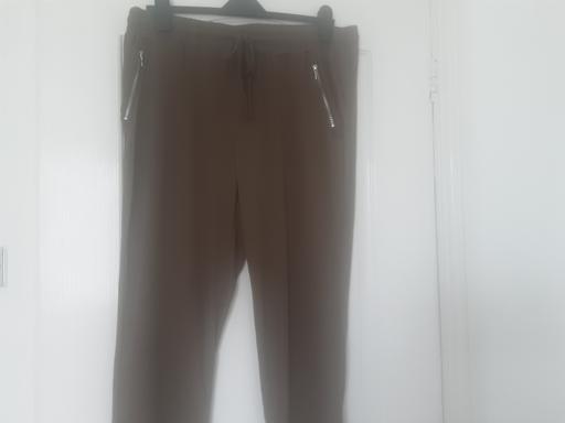 Buy & Sell Bolton-Upon-Dearne Barnsley - Photos for ladies size 16-18 bottoms