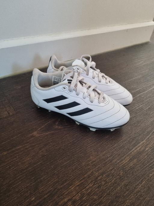 Buy & Sell Hampton Wick Kingston Upon Richmond upon Thames - Photos for football boots x4