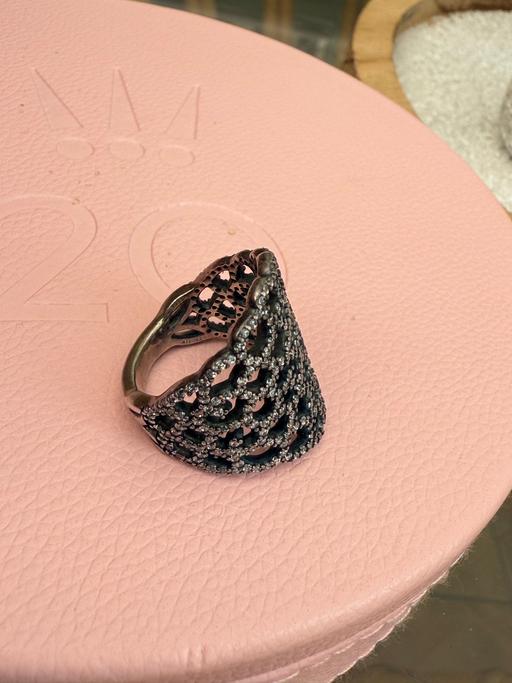 Buy & Sell Sundon Luton - Photos for Pandora lace ring