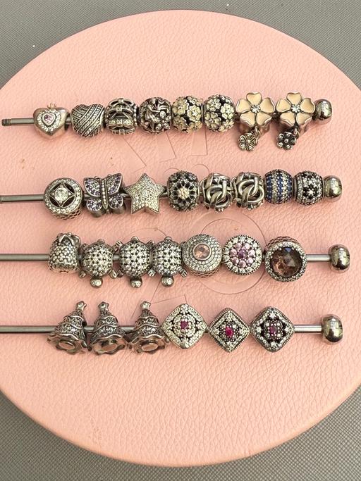 Buy & Sell Sundon Luton - Photos for Pandora charms