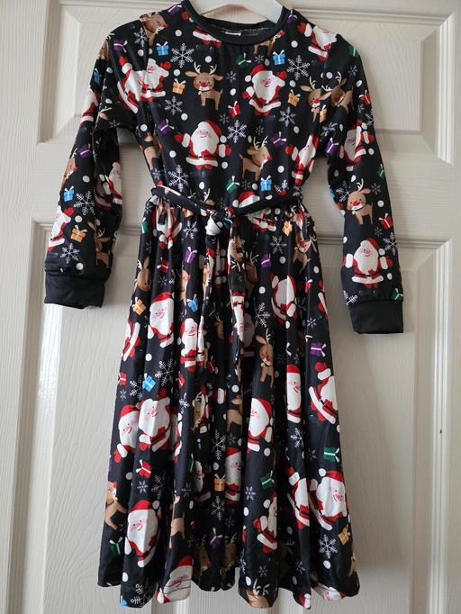 Buy & Sell Blackpool Town Centre Blackpool - Photos for Christmas dress with tie waist age 6 yrs NEW