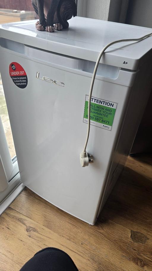 Buy & Sell Croydon Town Centre Croydon - Photos for Lec L5511W used undercounter fridge