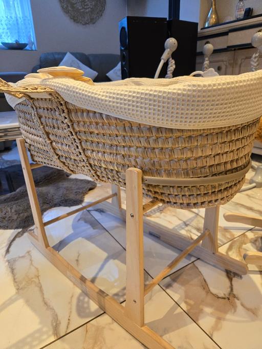 Buy & Sell Cann Hall East London - Photos for Chelsea Moses Basket With Stand