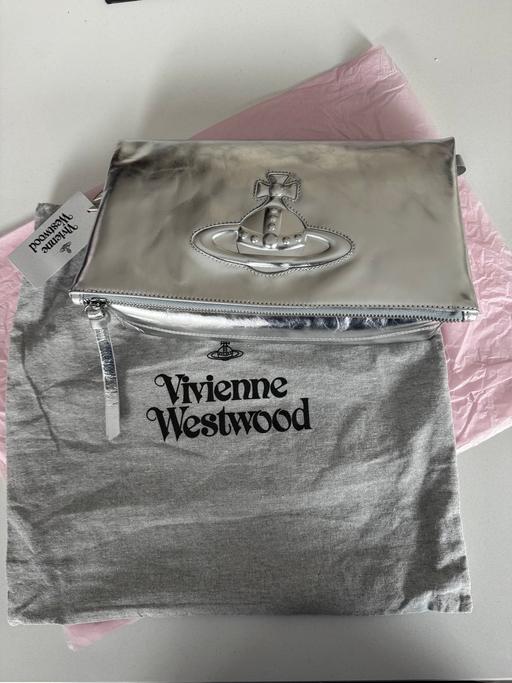 Buy & Sell Armthorpe Doncaster - Photos for Vivienne Westwood Chelsea orb large clutch ba