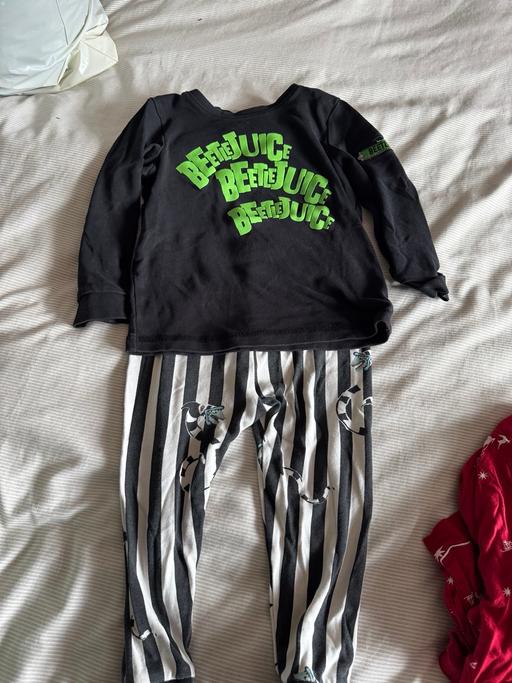 Buy & Sell New Eltham South East London - Photos for 2-3 years Halloween beetlejuice pyjamas