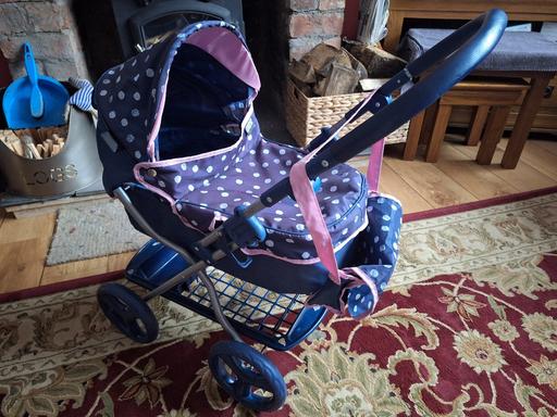 Buy & Sell Ettingshall Park Wolverhampton - Photos for Mamas and Papas Dolls Pram