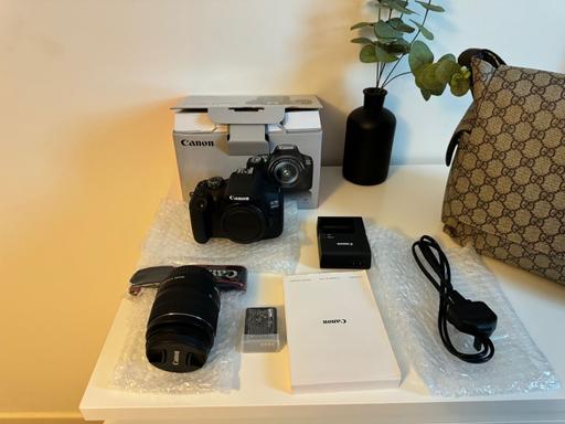 Buy & Sell Canary Wharf East London - Photos for Canon EOS 2000D full kit