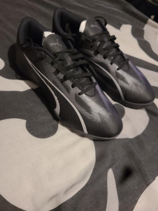Buy & Sell Walsall Town Centre Walsall - Photos for Mens Puma Football Trainers Size 9