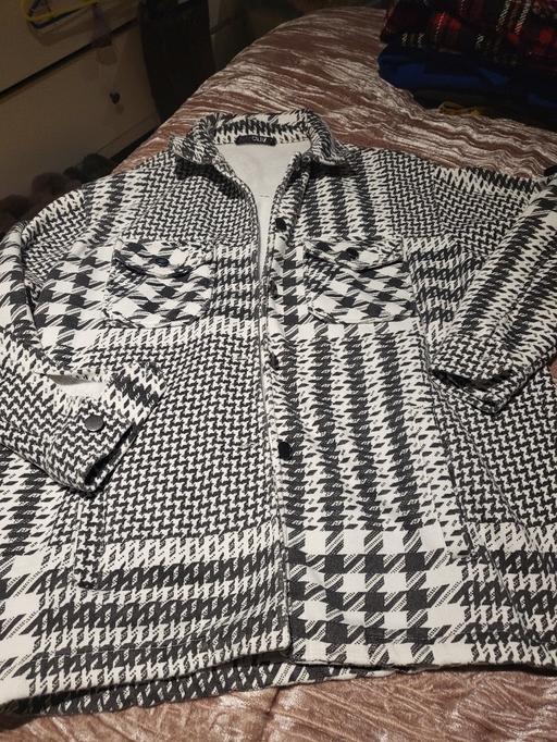 Buy & Sell Upper Holloway North London - Photos for shirt
