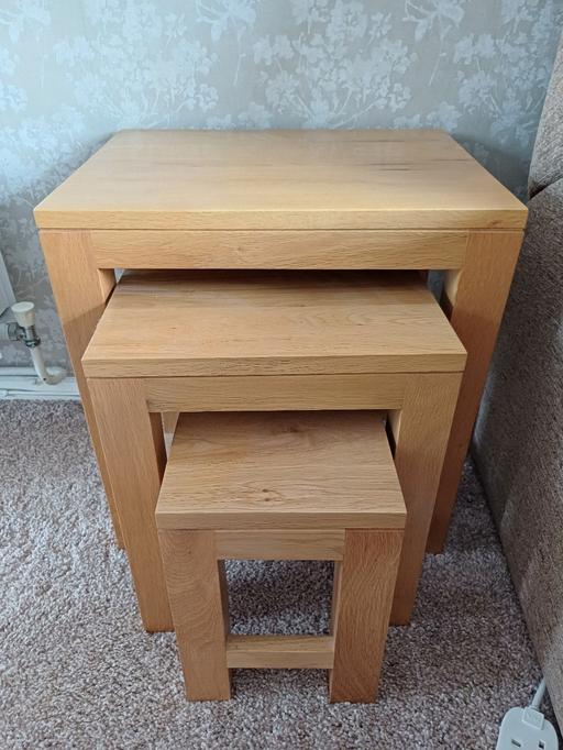 Buy & Sell St Mary Cray South East London - Photos for Solid Oak Nest Of Tables Lovely Condition