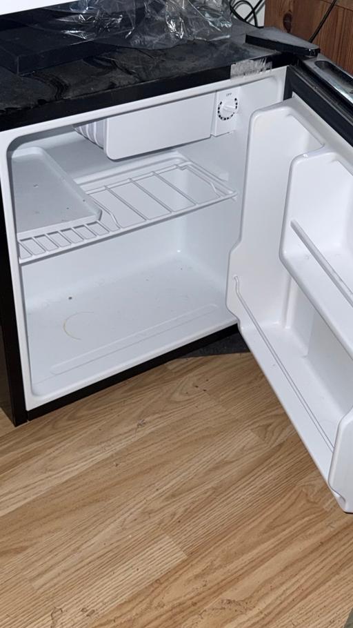Buy & Sell St Johns South East London - Photos for Mini Fridge