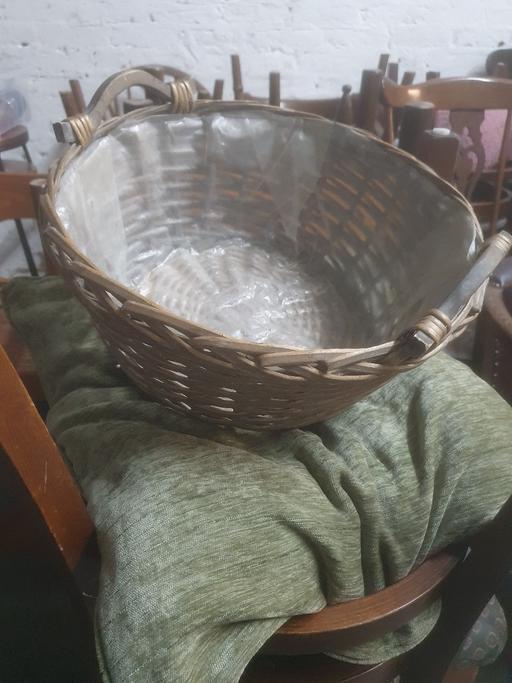 Buy & Sell Wolverhampton West Midlands - Photos for Old basket