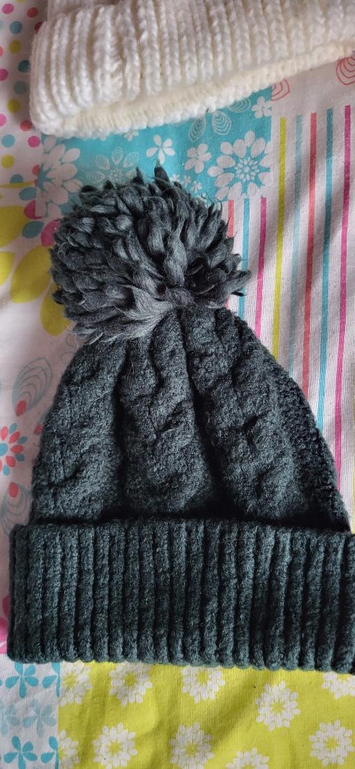 Buy & Sell Radcliffe Bury - Photos for bobble hat
