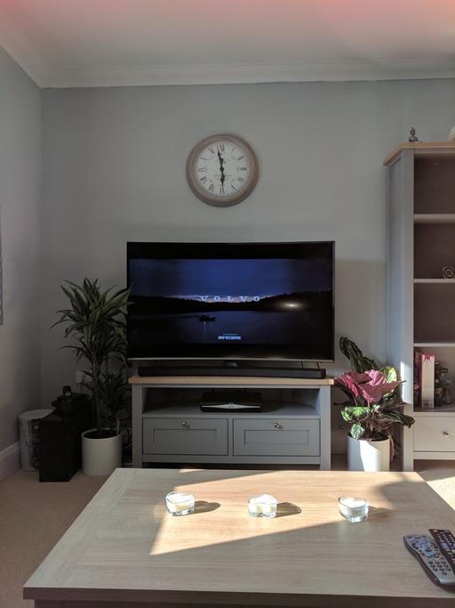 Buy & Sell Redhill Reigate and Banstead - Photos for Modern Full living room furniture set