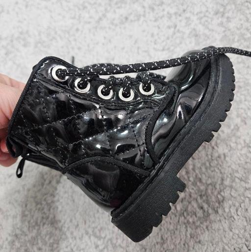 Buy & Sell Weston Point Halton - Photos for Size 4 MATALAN black patent boots