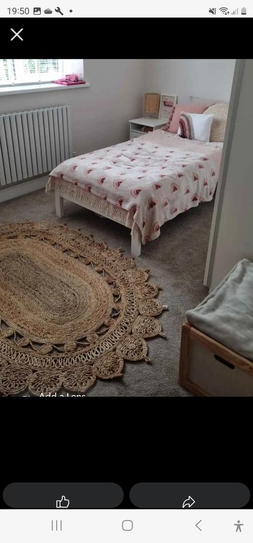 Buy & Sell West Bowling Bradford - Photos for LARGE JUTE INDOOR RUG BARGAIN REDUCED PRICE