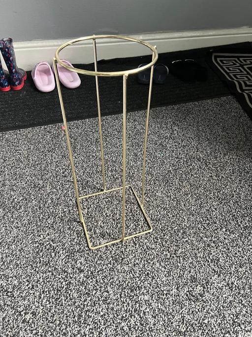 Buy & Sell Nelson Pendle - Photos for Plant stand