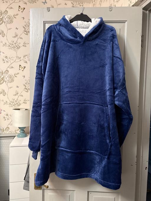 Buy & Sell Duckmanton Chesterfield - Photos for Snuggle huggle hoodie
