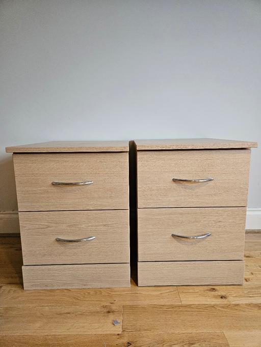 Buy & Sell Sanderstead South East London - Photos for x2 Bedside Tables