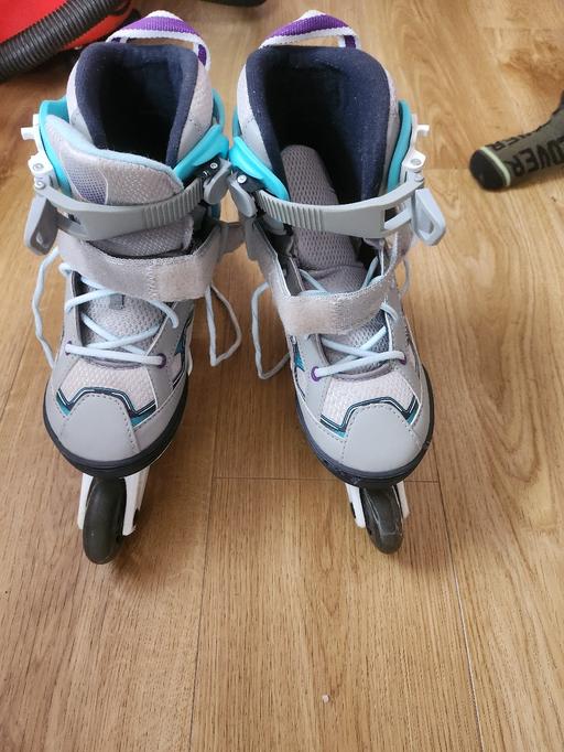 Buy & Sell Moxley Walsall - Photos for Roller states, size 2.5uk-5uk vgc