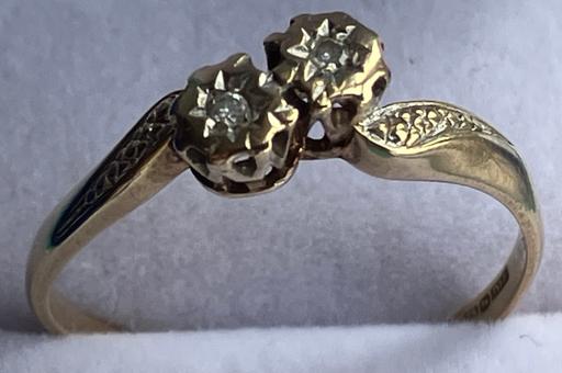 Buy & Sell Yeovil Somerset - Photos for 9ct gold diamond ring fully hallmarked 375