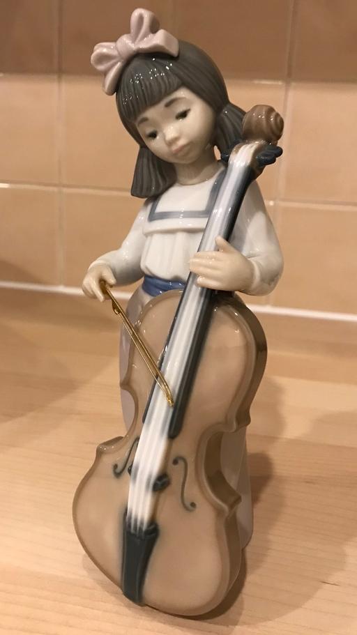 Buy & Sell Connah`s Quay Flintshire - Wales - Photos for Nao Lladro Figurine Girl With Cello Christmas