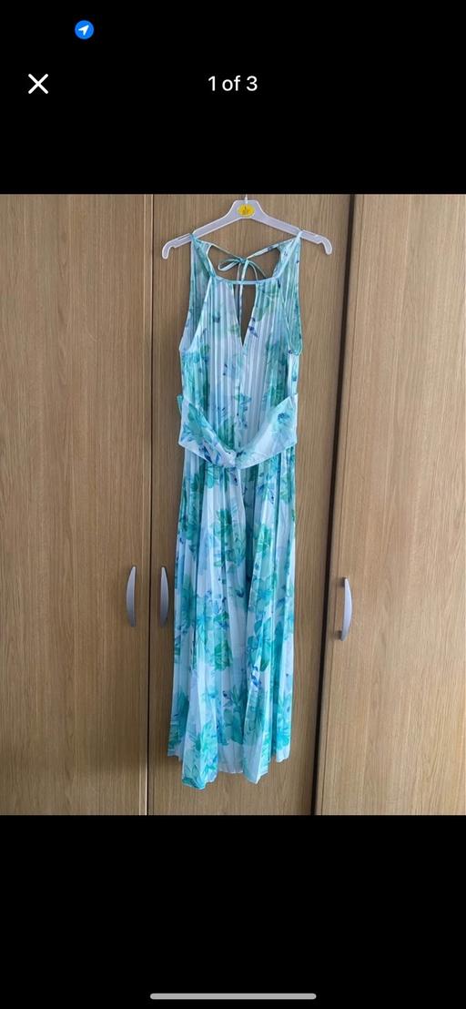 Buy & Sell Old Whittington Chesterfield - Photos for Dress