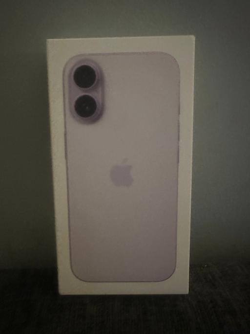 Buy & Sell Chadderton Oldham - Photos for Brand new sealed unlocked IPhone 17 lavender