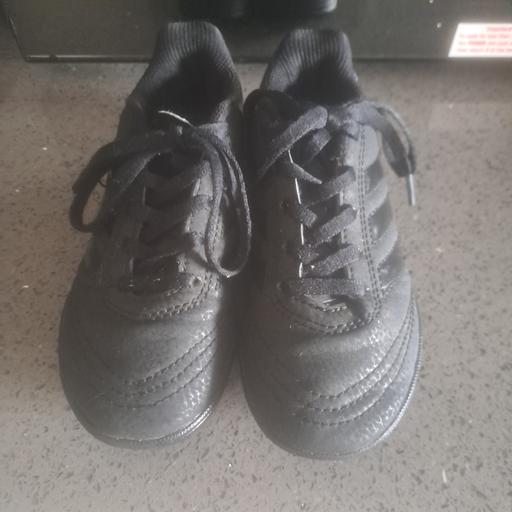 Buy & Sell Clacton-on-Sea Tendring - Photos for addidas football trainer