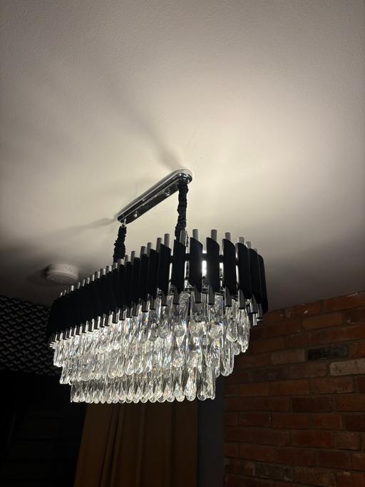 Buy & Sell London Luton Airport Luton - Photos for Black & Crystal Chandelier Celling Light