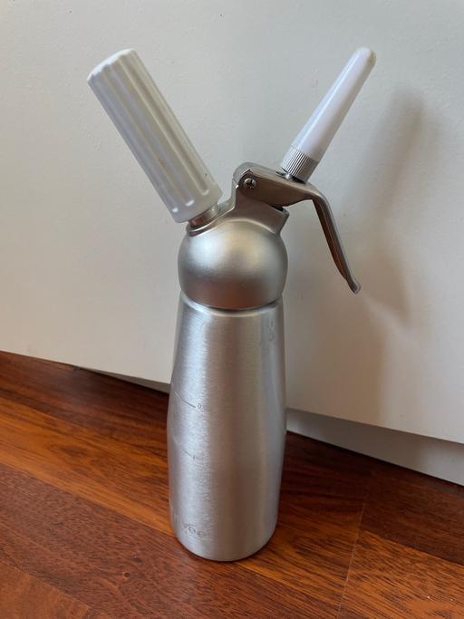 Buy & Sell Leyton East London - Photos for Whipped Cream Dispenser