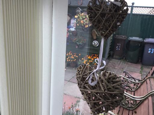 Buy & Sell Essington Wolverhampton - Photos for Two hanging hearts