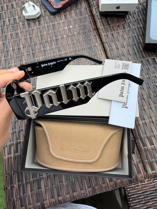 Buy & Sell Streatham South West London - Photos for Palm angels sunglasses