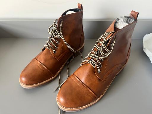 Buy & Sell Croydon Croydon - Photos for Men’s brown boots unused