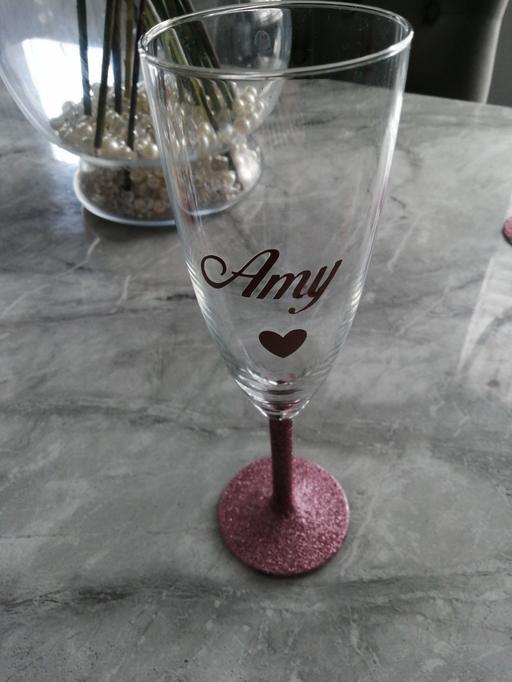 Buy & Sell Wednesfield Wolverhampton - Photos for Amy wine glass