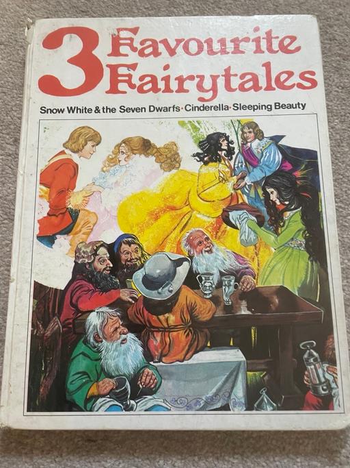 Buy & Sell Ynysddu Caerphilly - Wales - Photos for Vintage three favourite fairytales book