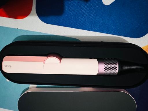 Buy & Sell Heelands Milton Keynes - Photos for Brand new Dyson airstrait unsealed box