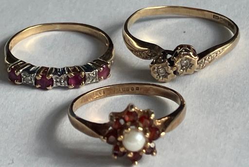 Buy & Sell Yeovil Somerset - Photos for 3x9ct gold rings fully hallmarked 375