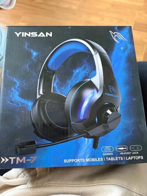 Buy & Sell Brownhills Walsall - Photos for Brand new Headset and mic