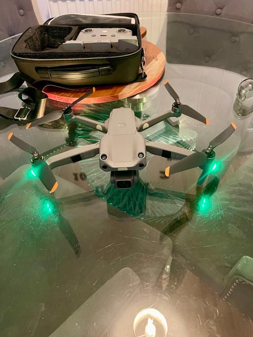 Buy & Sell Hockley Rochford - Photos for DJI air 2s. Drone.