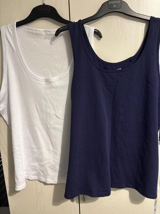 Buy & Sell Woodsetton Dudley - Photos for Ladies top