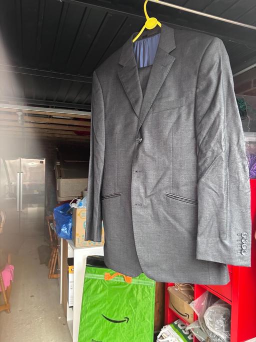 Buy & Sell Eagle Farm South Milton Keynes - Photos for Samuel Wilson Grey Suit for Sale