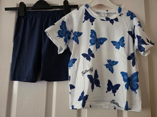 Buy & Sell Blackpool Town Centre Blackpool - Photos for T shirt & cycling shorts set age 7 yrs NEW